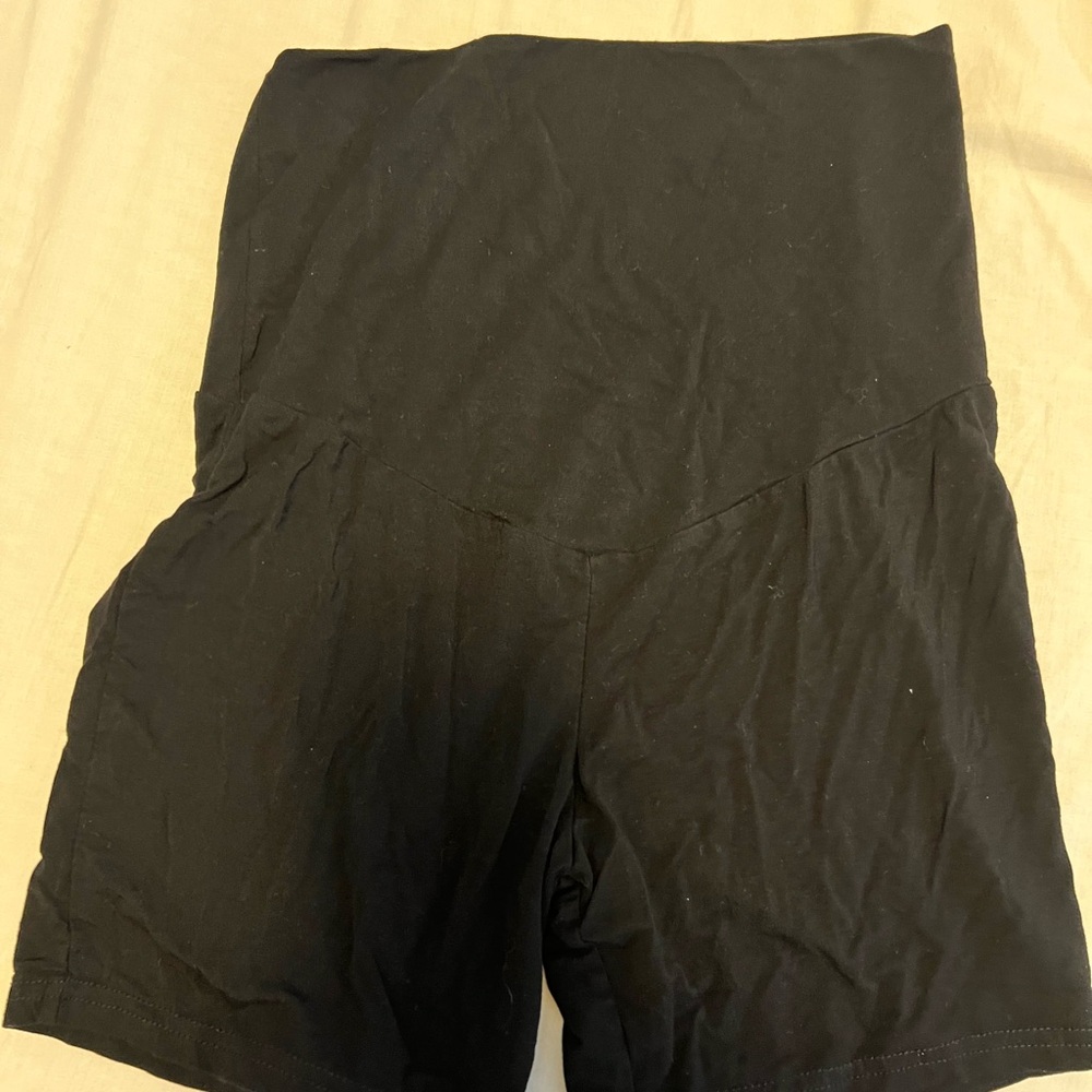 Maternity Summer Workout Clothes Bundle! - image 5